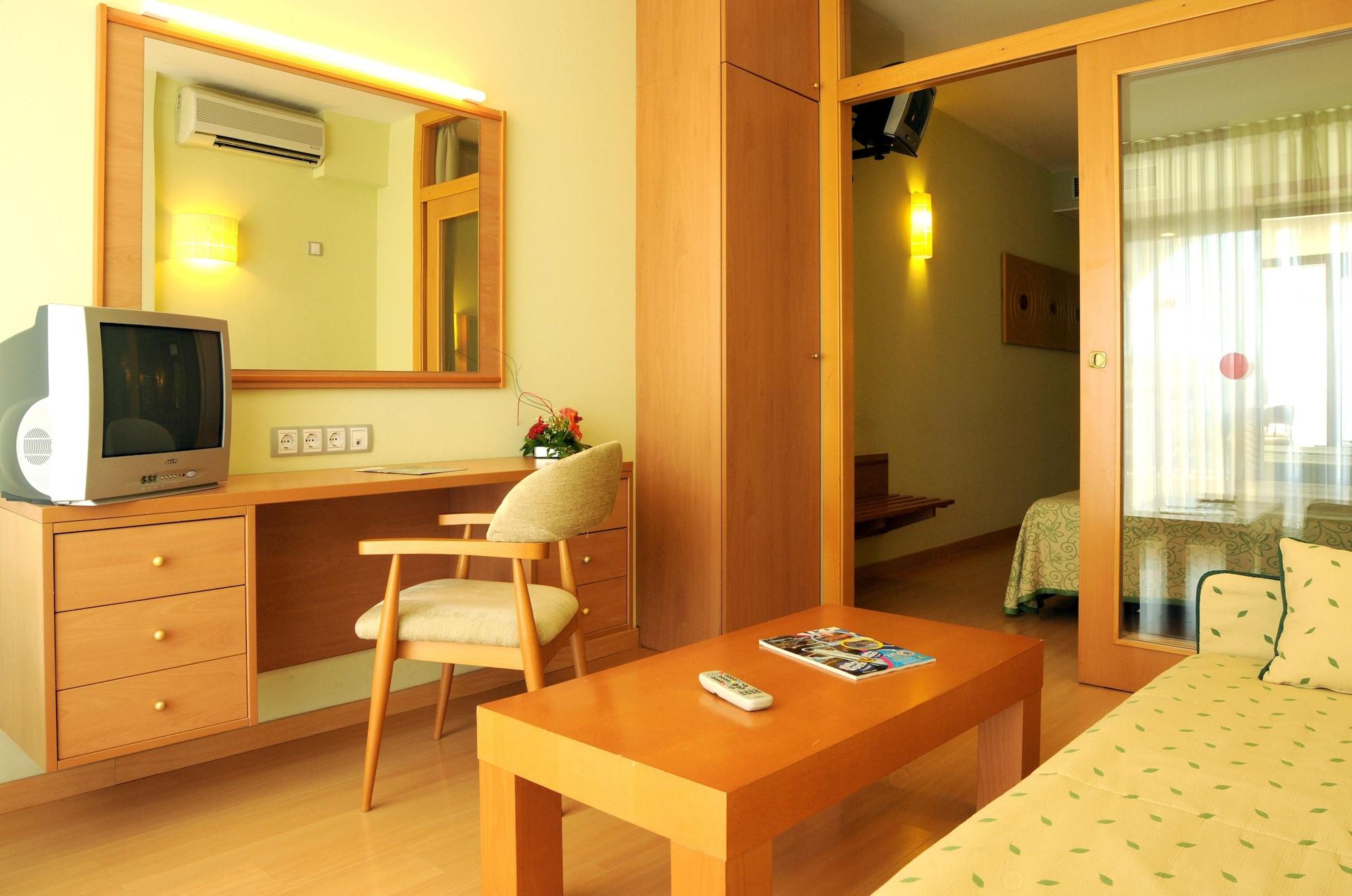 Evenia Olympic Suites Lloret de Mar Exteriér fotografie