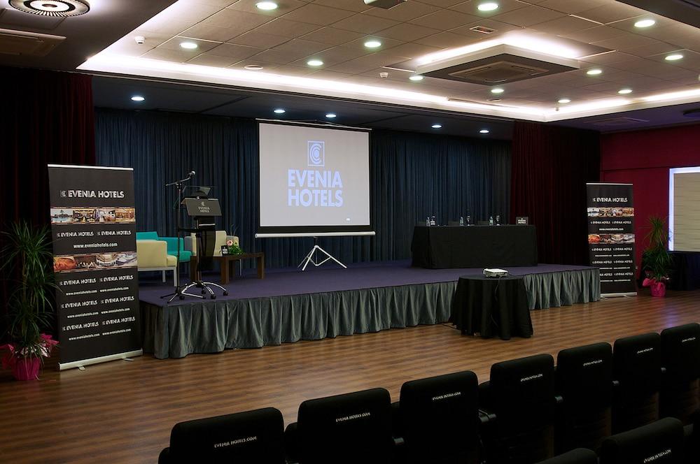Evenia Olympic Suites Lloret de Mar Exteriér fotografie
